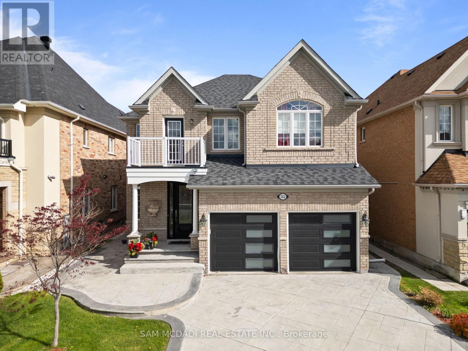 Detached at 3352 ERIN CENTRE BOULEVARD, Mississauga (Churchill Meadows)