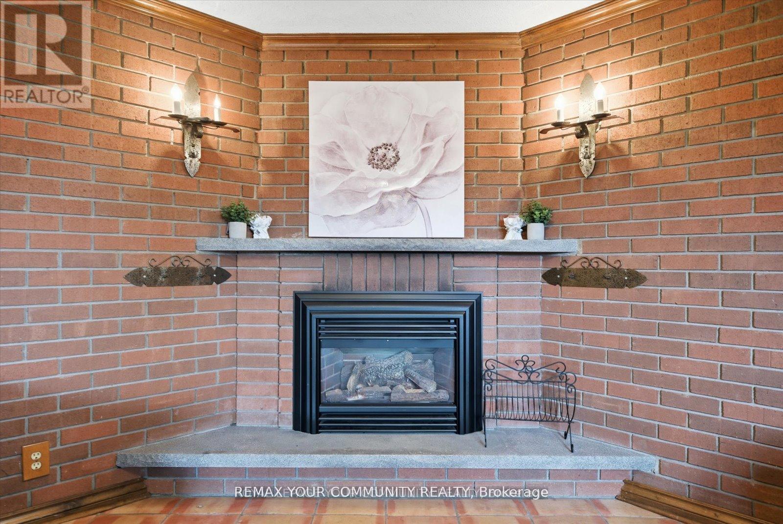 Detached at 35 SUNVALE DRIVE, Toronto