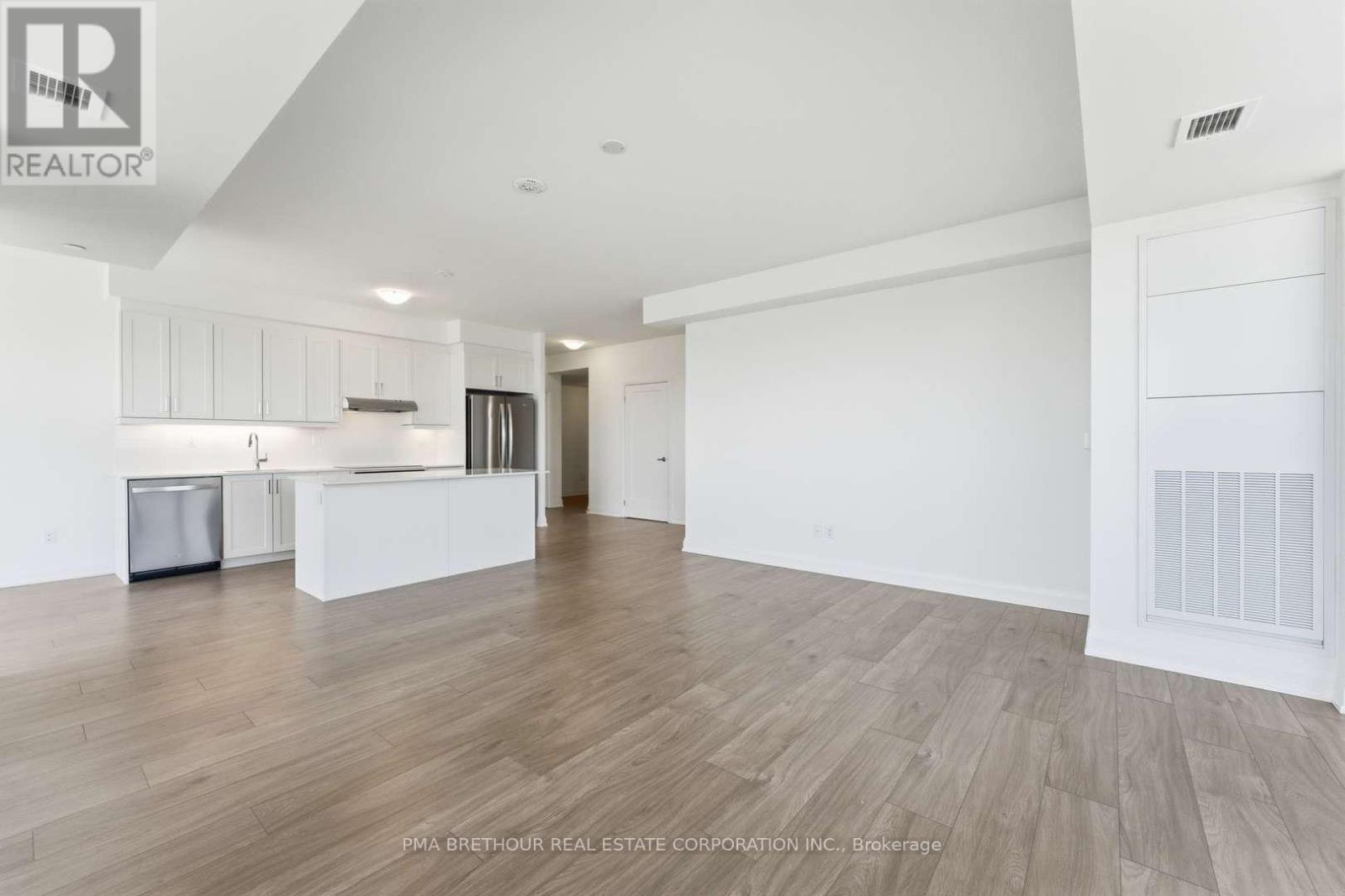Apartment at 1809 - 1035 SOUTHDOWN ROAD, Mississauga (Clarkson)