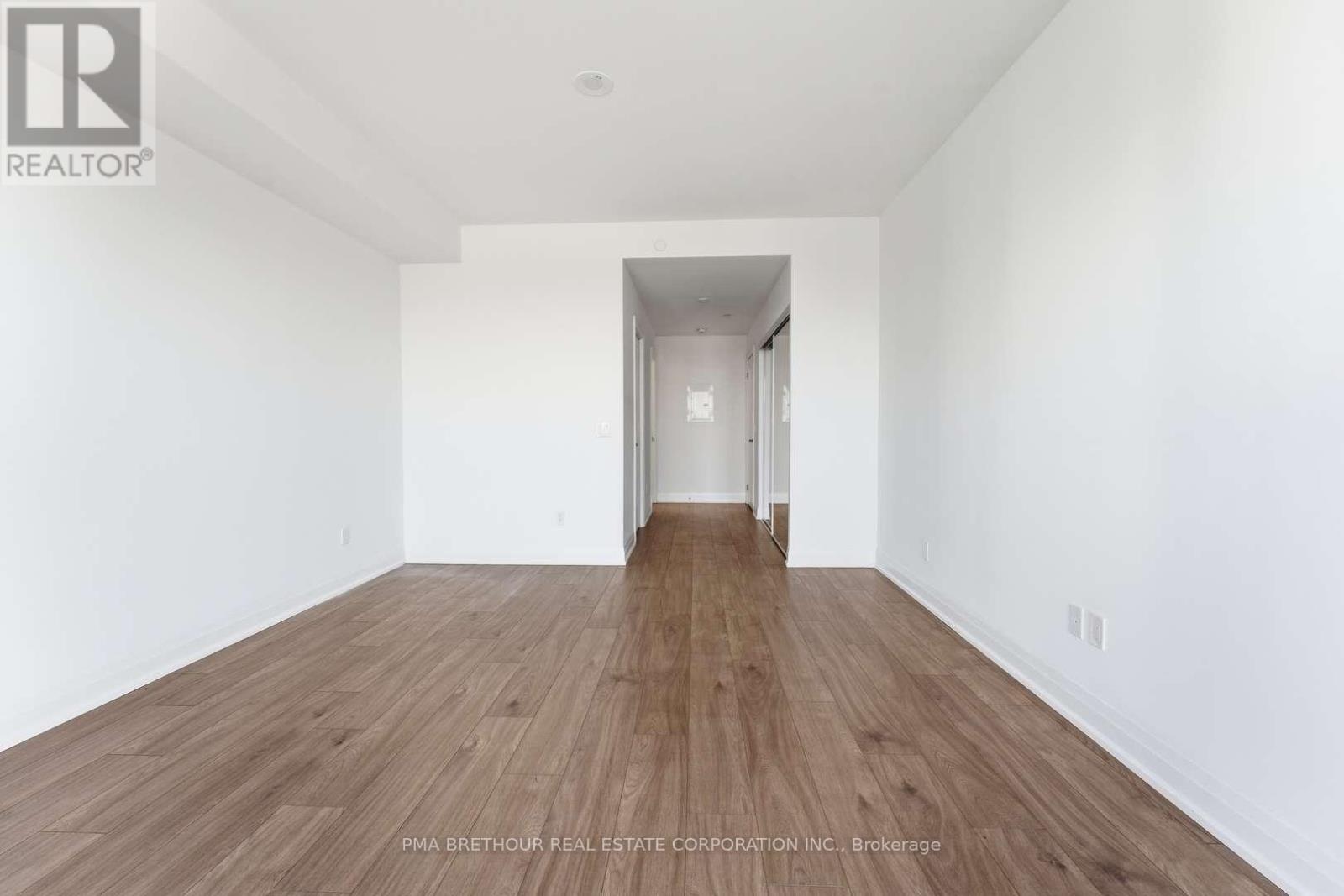 Apartment at 1809 - 1035 SOUTHDOWN ROAD, Mississauga