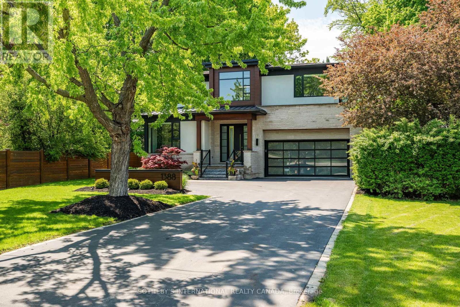 Detached at 1388 ACTON CRESCENT, Oakville
