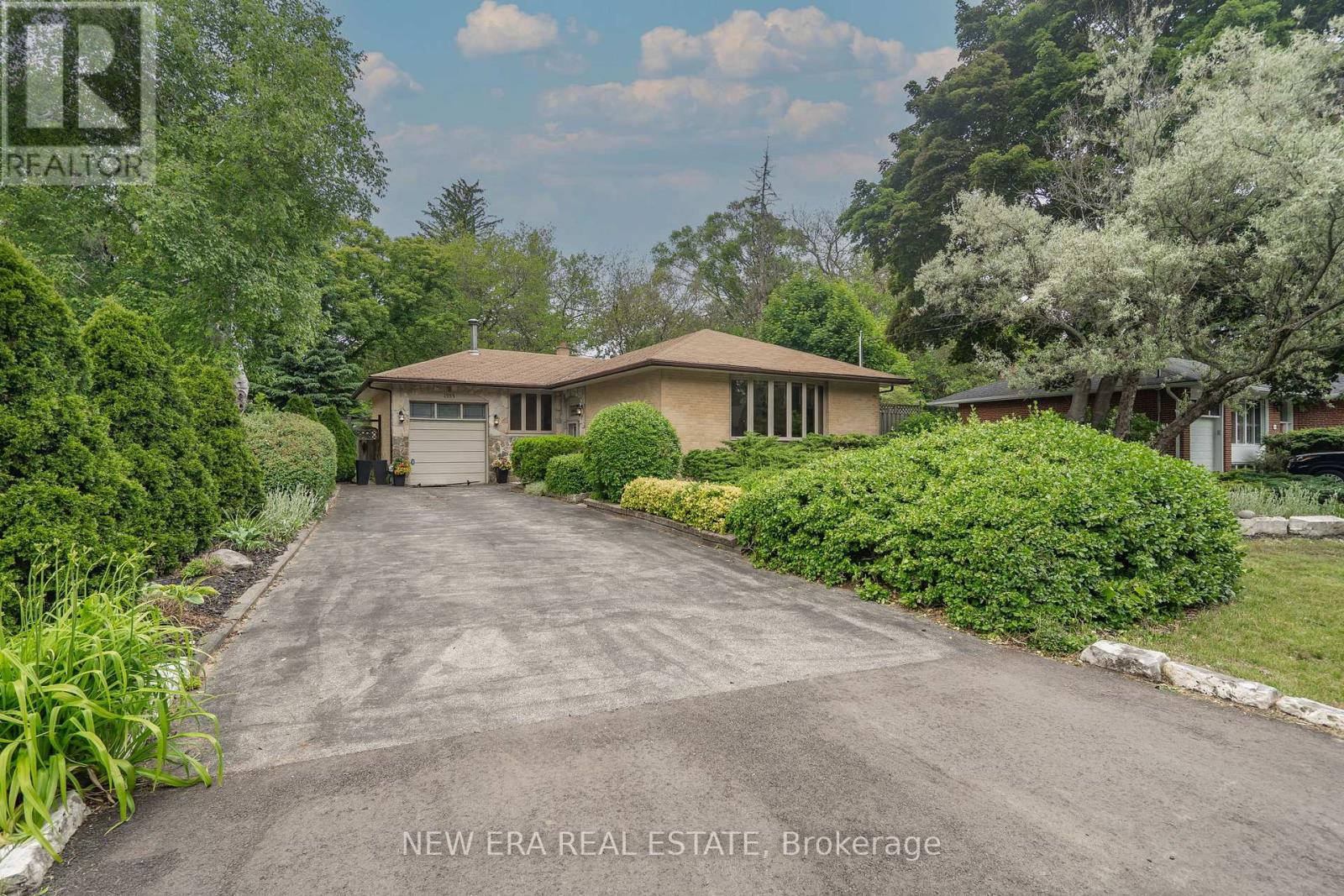 Detached at 1553 WEMBURY ROAD, Mississauga