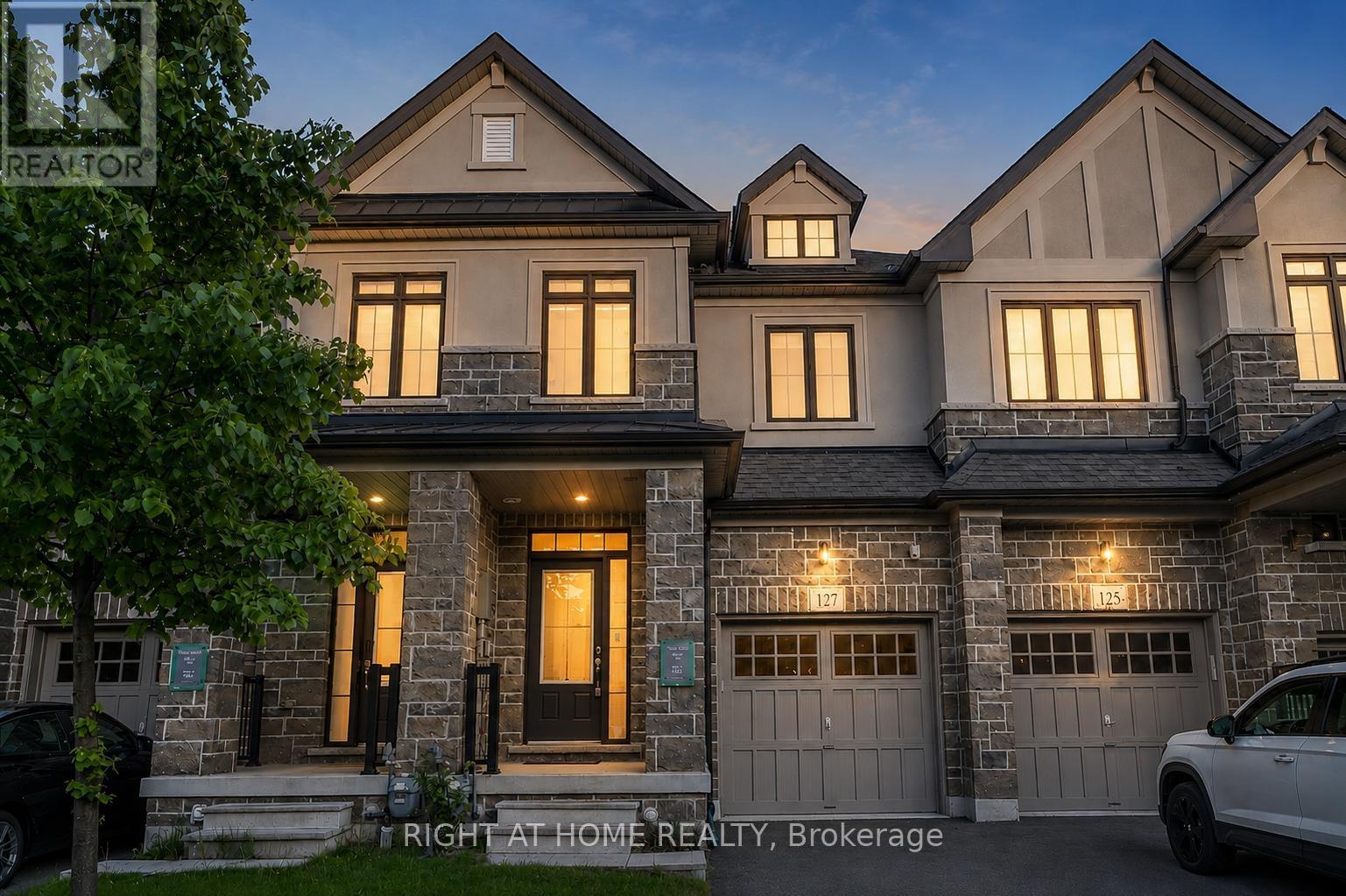 Townhouse at 127 BENADIR AVENUE, Caledon