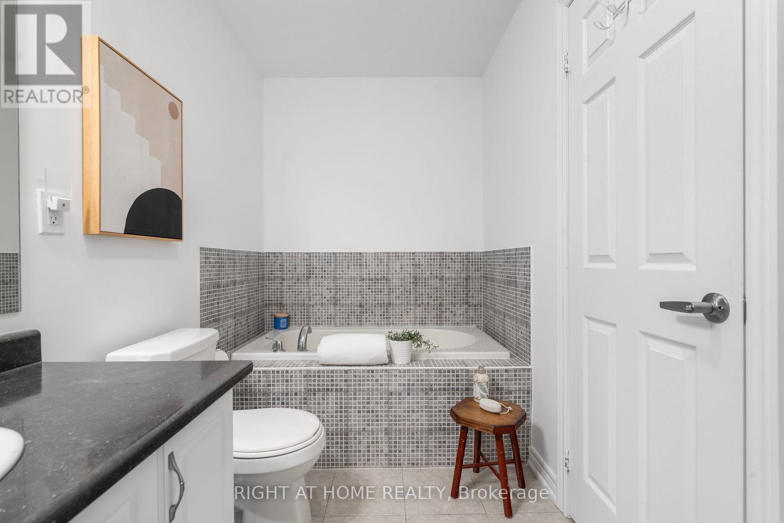 Townhouse at 127 BENADIR AVENUE, Caledon