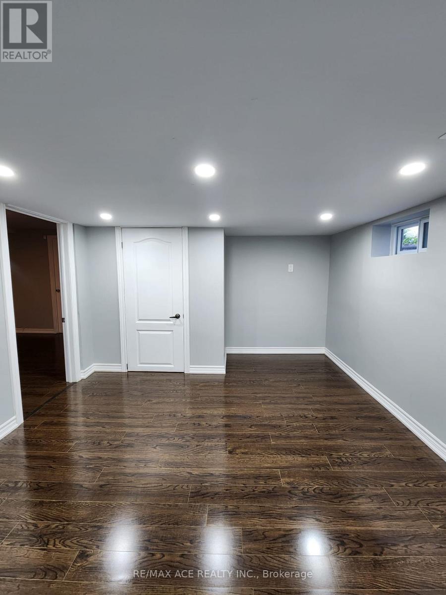 Detached at BSMT - 6 W DEANE PARK DRIVE, Toronto