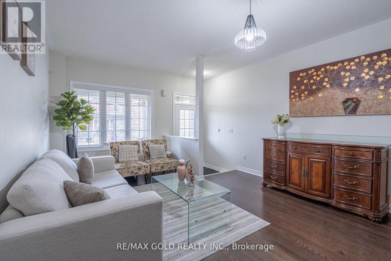 Townhouse at 65 VILLADOWNS TRAIL, Brampton