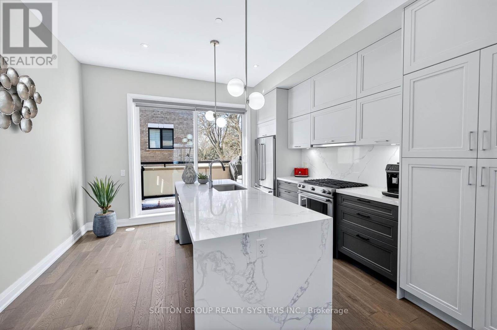 Townhouse at 1126A ISLINGTON AVENUE, Toronto