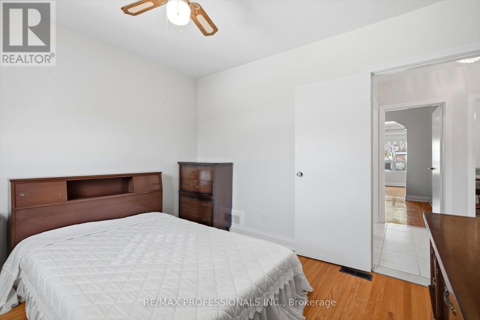 Detached at 54 CULNAN AVENUE, Toronto