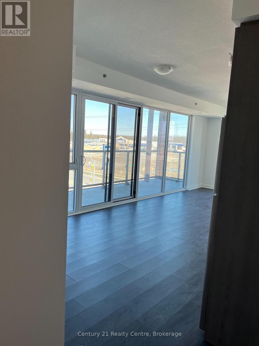 Apartment at B504 - 3200 DAKOTA COMMON STREET, Burlington