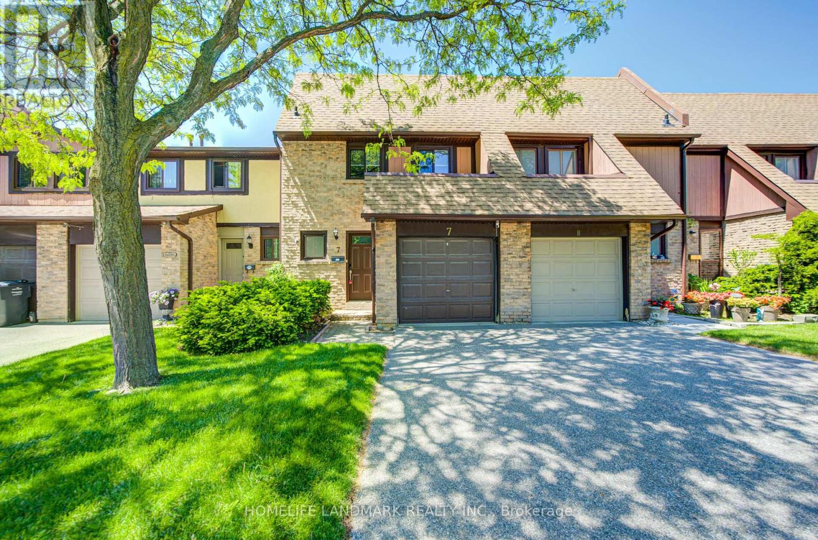 Townhouse at 7 - 3345 SILVERADO DRIVE, Mississauga