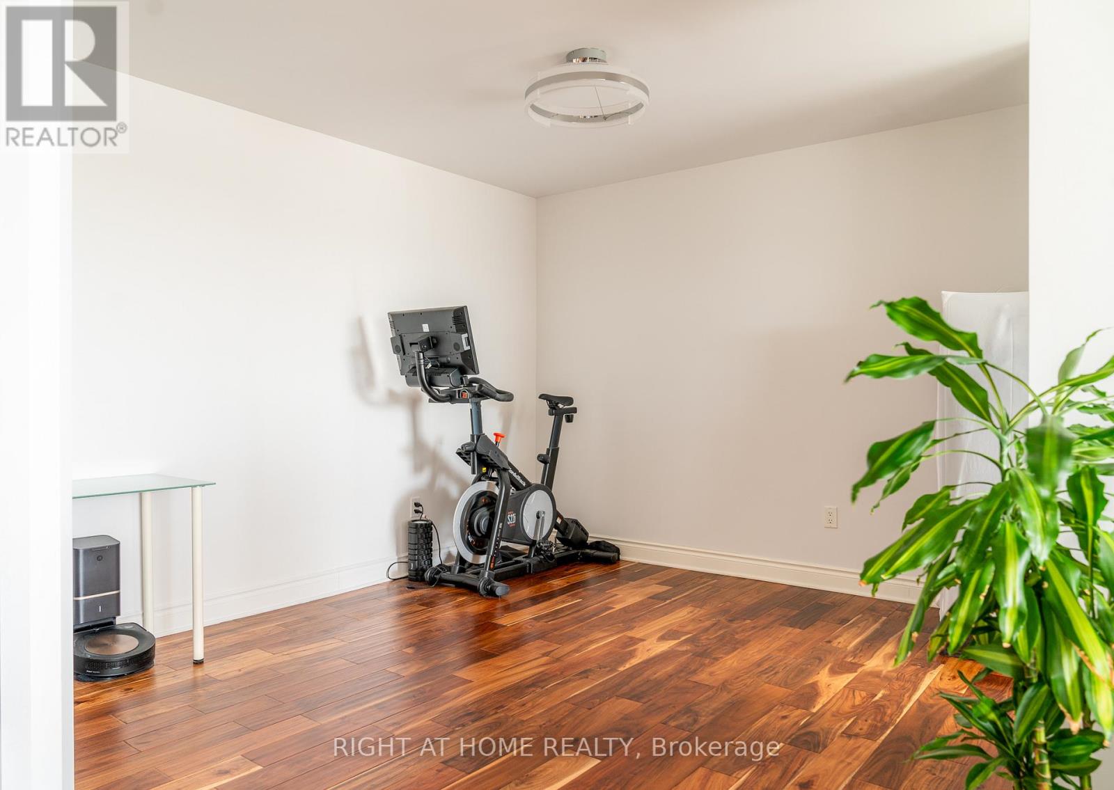 Apartment at 1003 - 1320 ISLINGTON AVENUE, Toronto