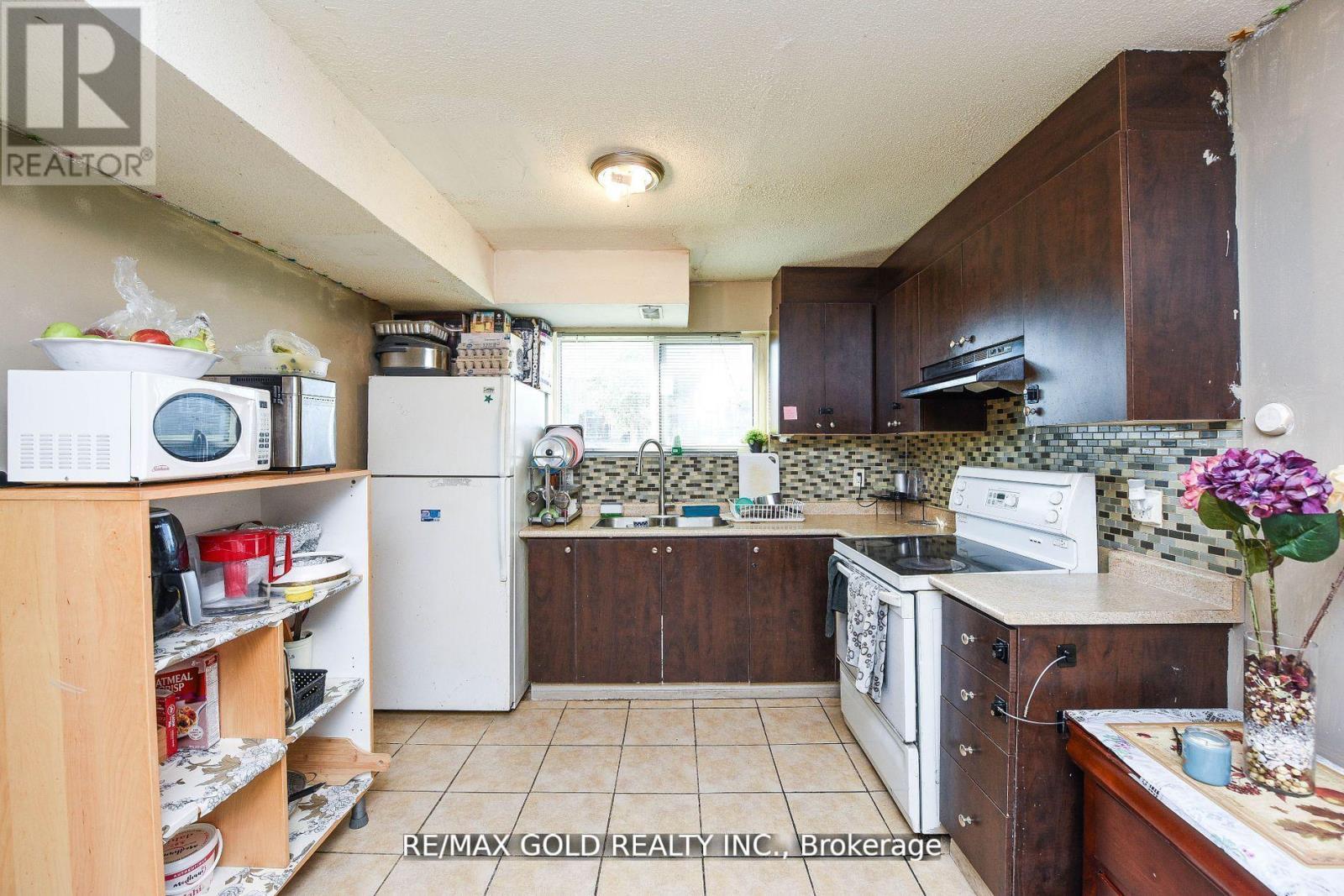 Detached at 3630 BRANDON GATE DRIVE, Mississauga