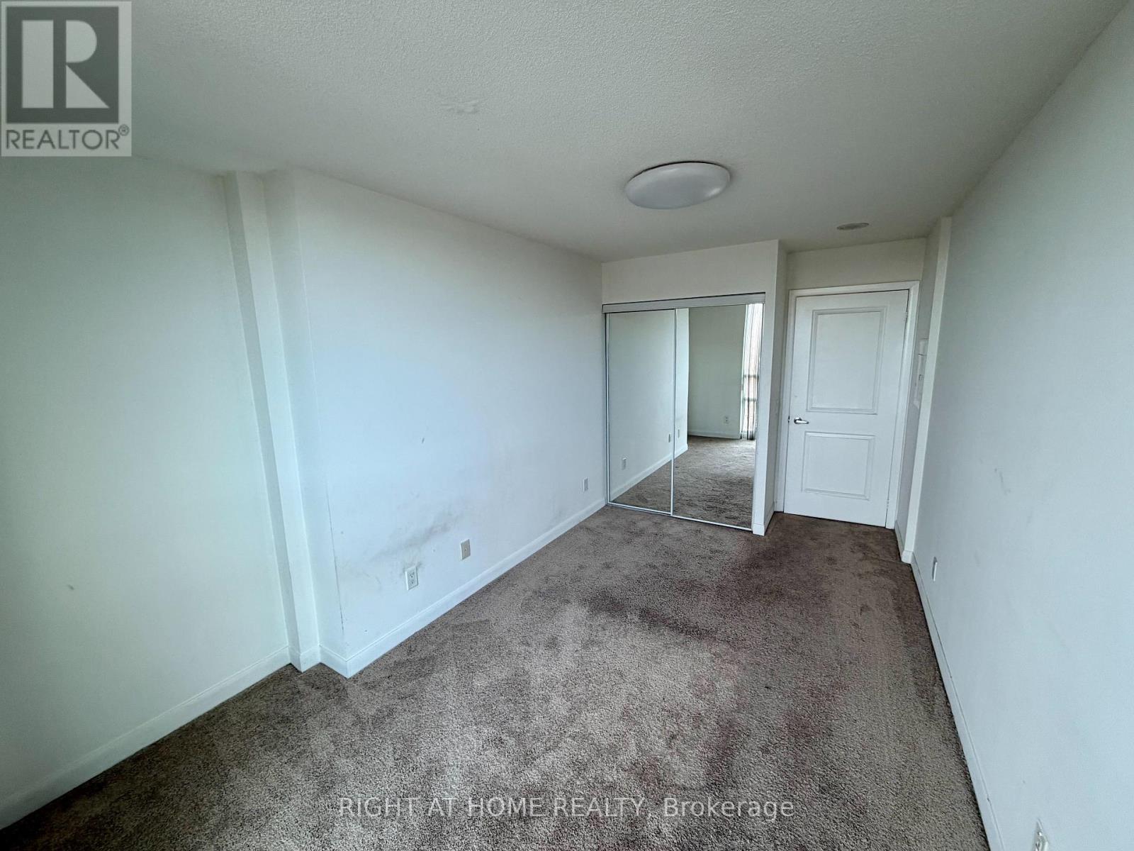 Apartment at 305 - 235 SHERWAY GARDENS ROAD, Toronto