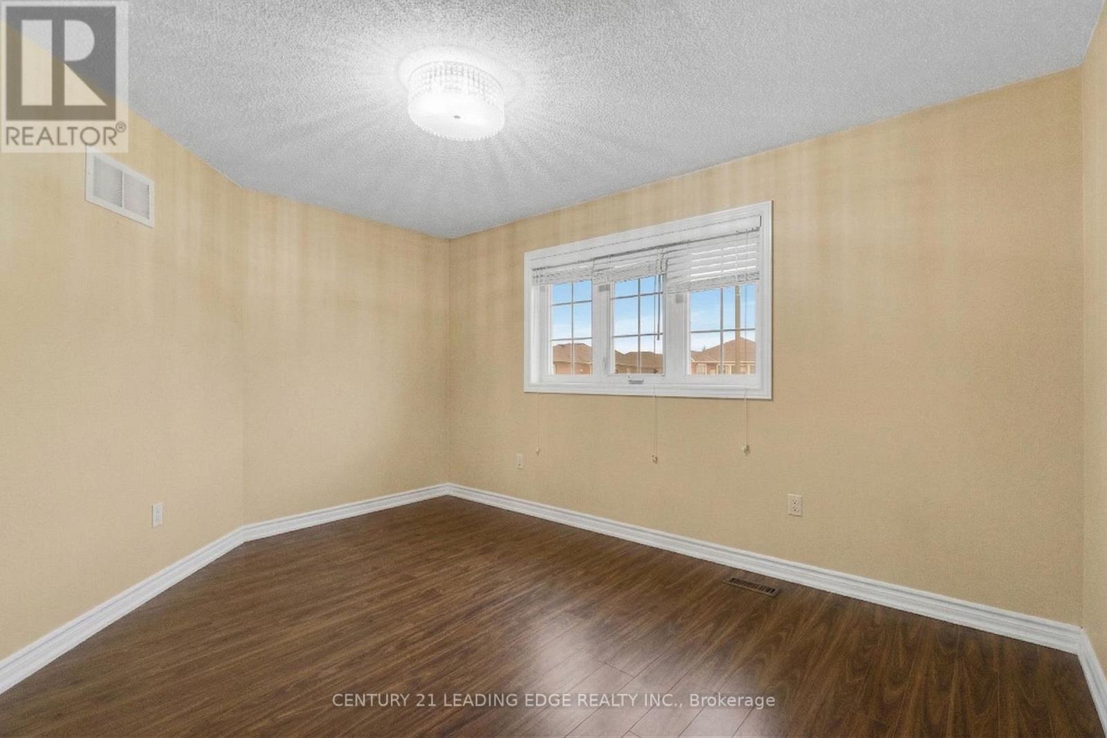 Semi-Detached/Link at 7166 SANDHURST DRIVE, Mississauga