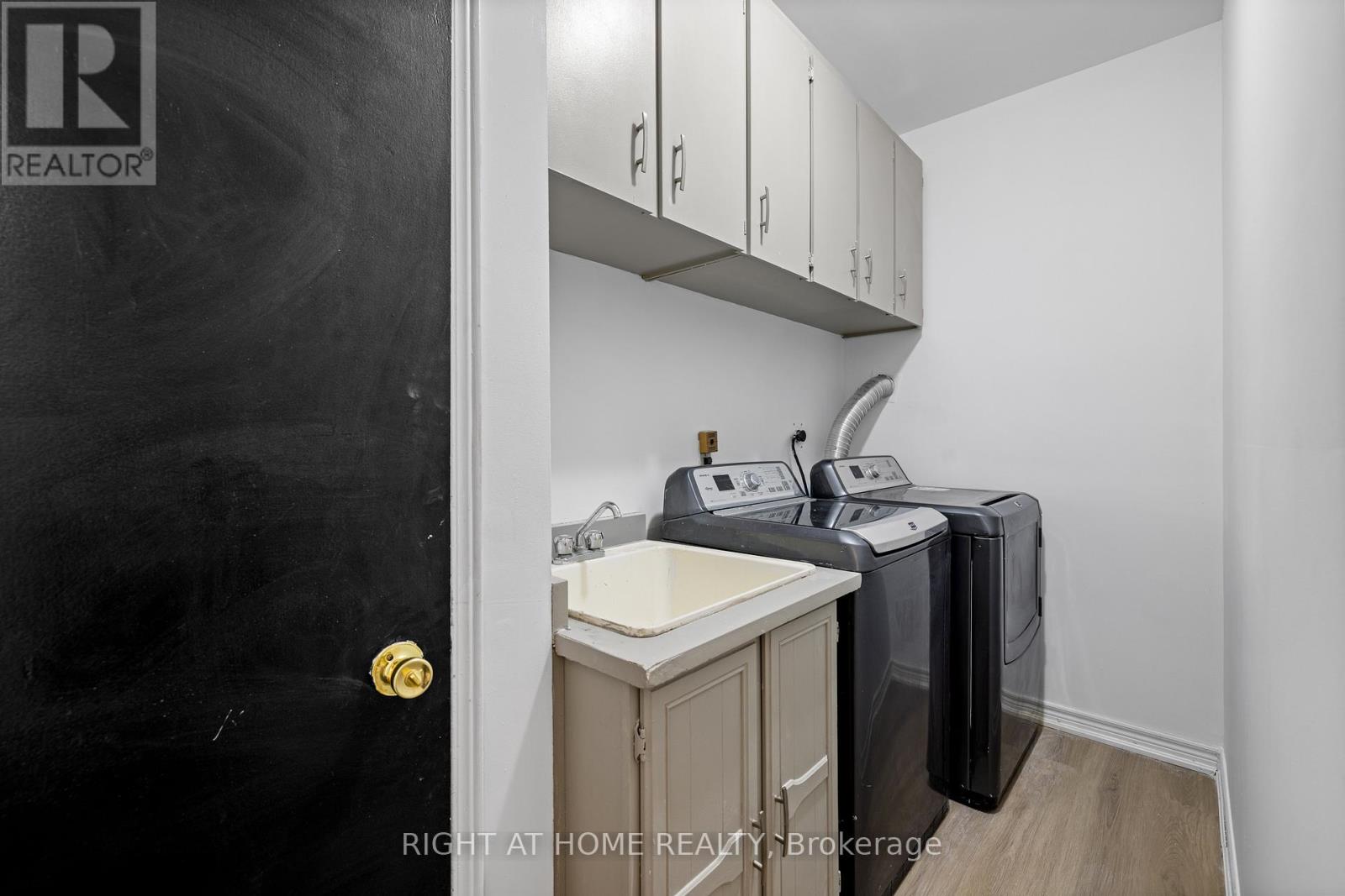 Detached at 4469 IDLEWILDE CRESCENT, Mississauga