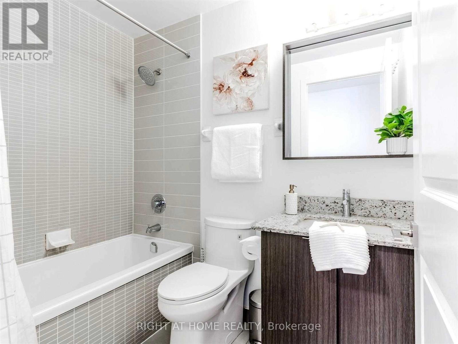 Apartment at 102 - 4655 GLEN ERIN DRIVE, Mississauga