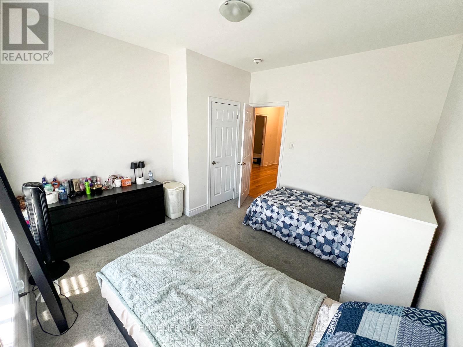 Detached at 41 MICHENER DRIVE, Brampton