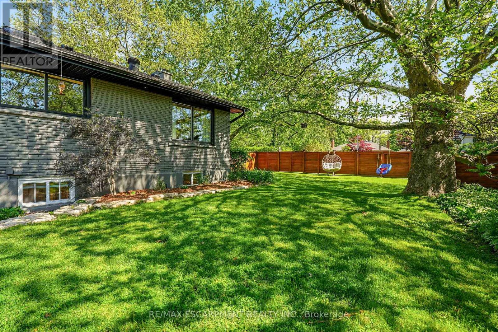 Detached at 600 DEBORAH CRESCENT, Burlington