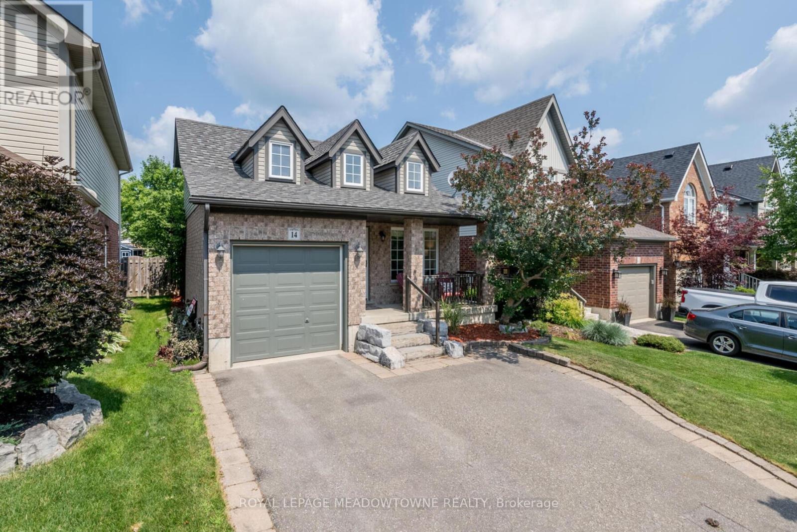 Detached at 14 COSTIGAN COURT, Halton Hills (Georgetown)