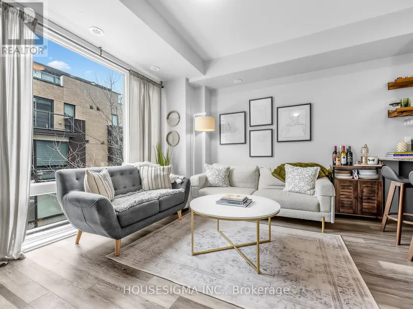 Townhouse at 139 - 34 FIELDWAY ROAD, Toronto
