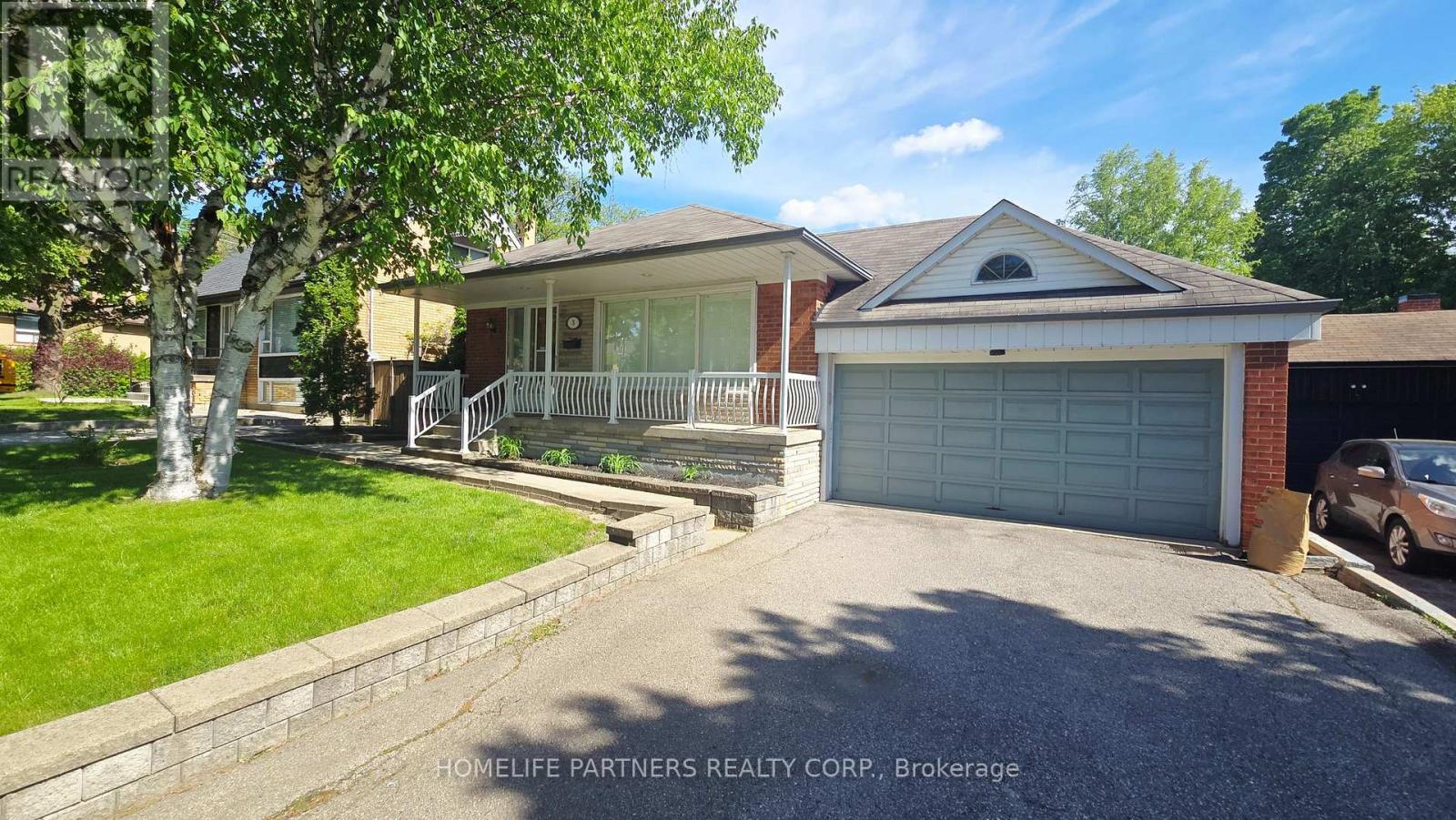 Detached at 3 RIDGE POINT CRESCENT, Toronto (Brookhaven-Amesbury)