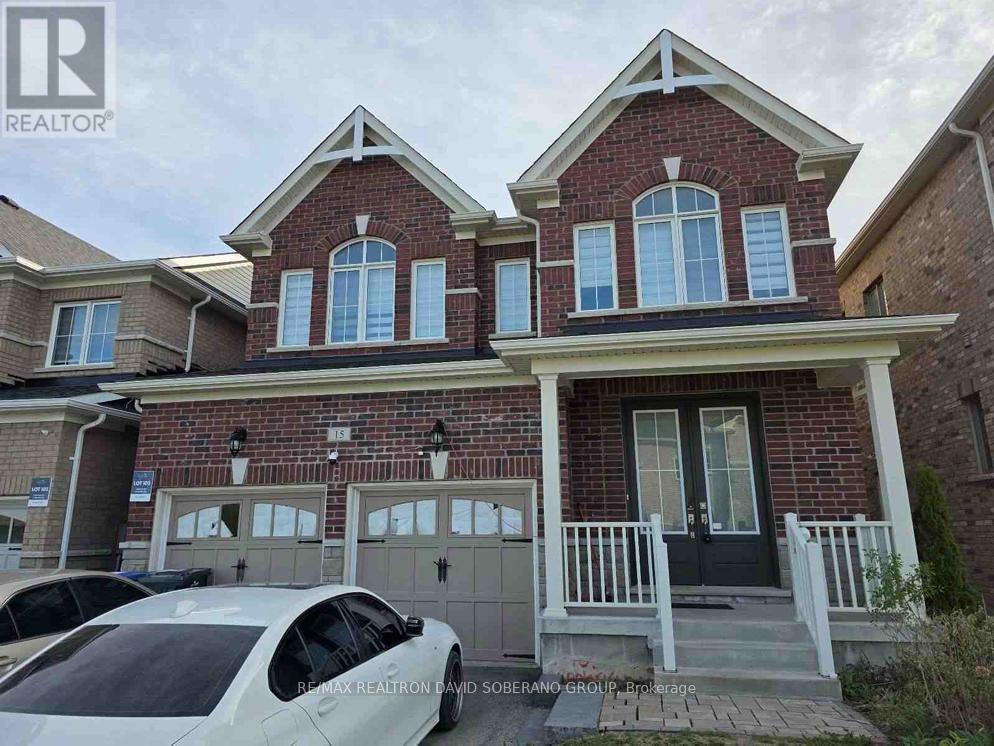 Detached at 15 ASH HILL AVENUE, Caledon