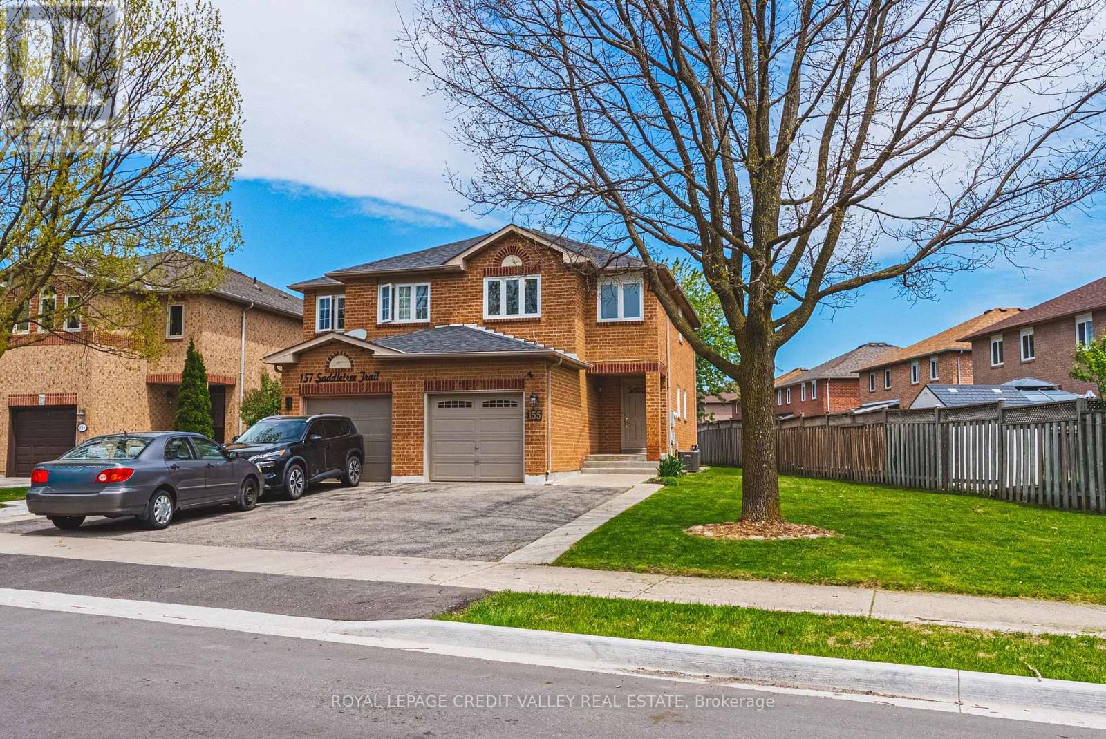 Semi-Detached/Link at 155 SADDLETREE TRAIL, Brampton (Brampton West)