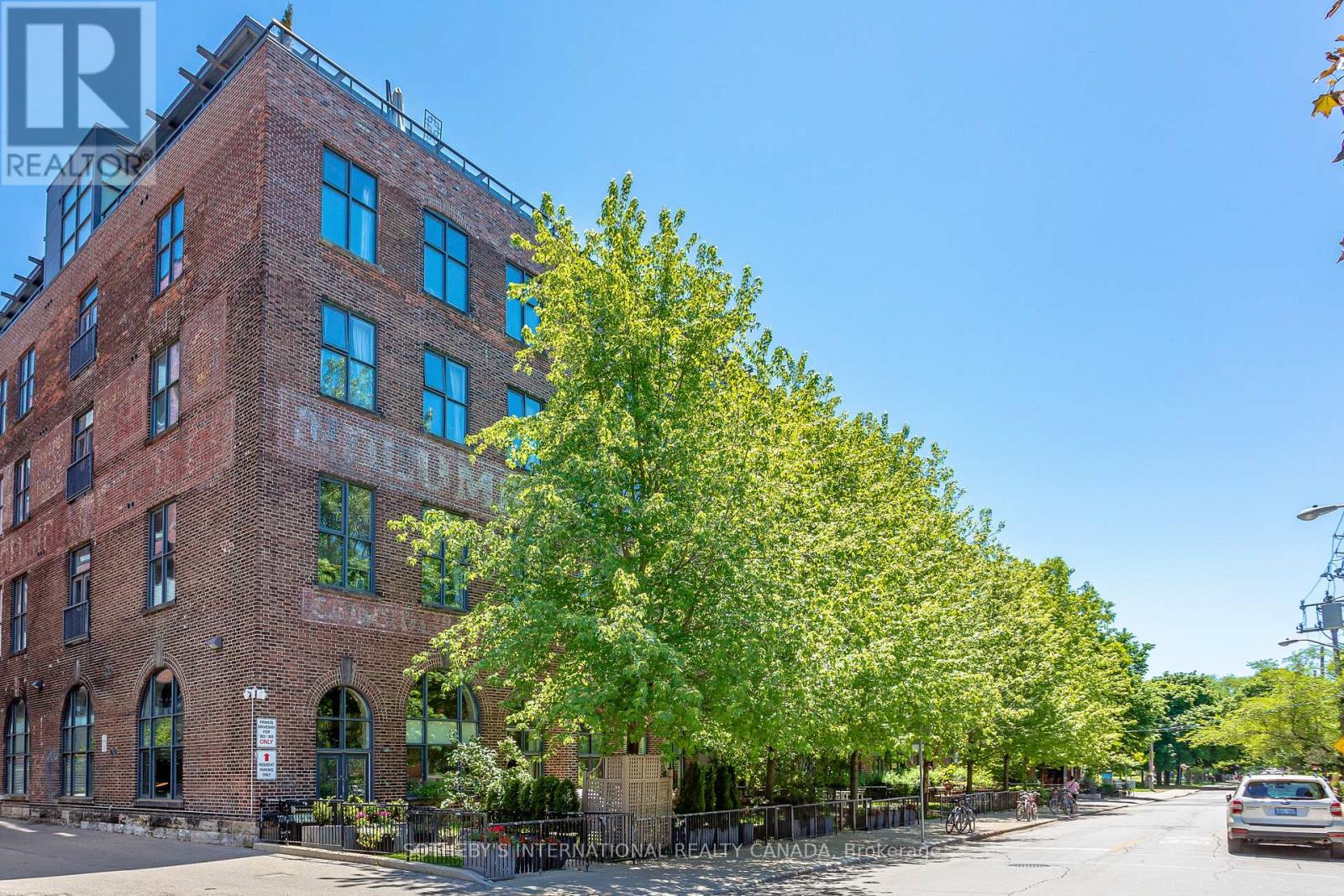 Apartment at 402 - 369 SORAUREN AVENUE, Toronto (Roncesvalles)