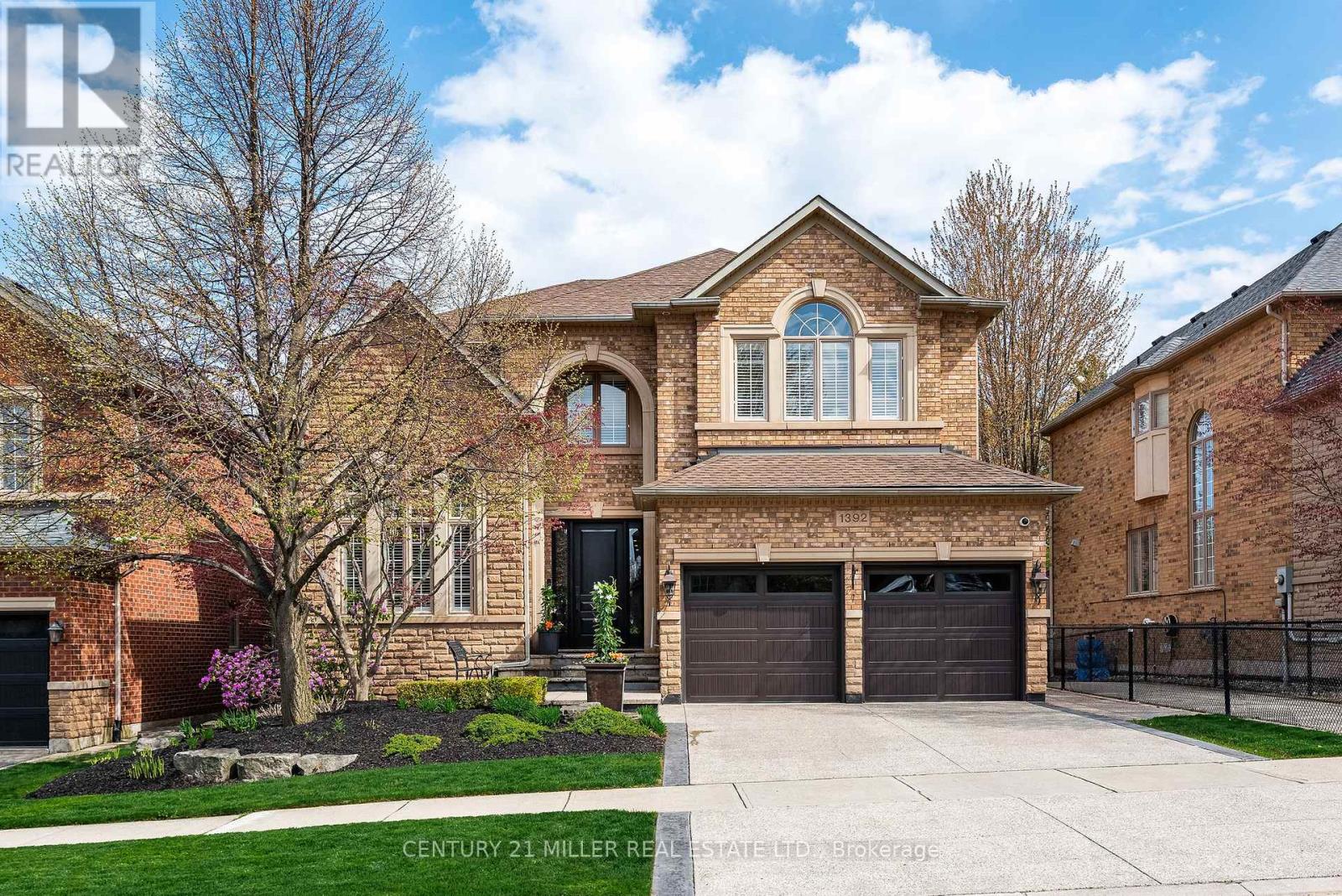Detached at 1392 CLEARWATER CRESCENT, Oakville (JC Joshua Creek)