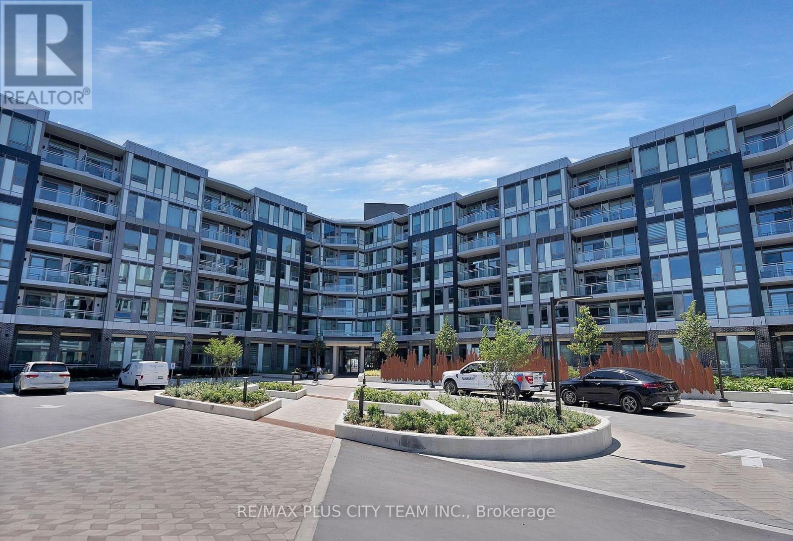 Apartment at 345 - 2501 SAW WHET BOULEVARD, Oakville (GA Glen Abbey)