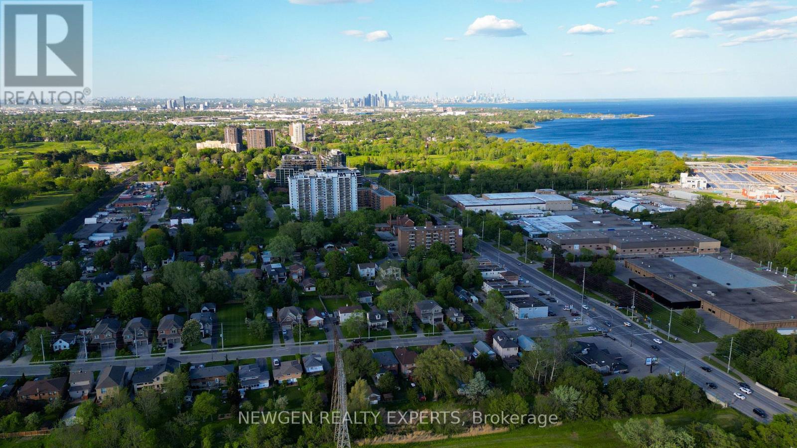 Detached at 1070 PELHAM AVENUE, Mississauga
