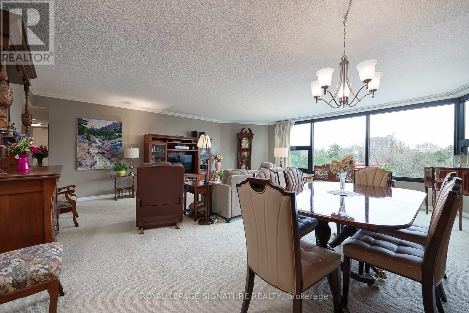 Apartment at 404 - 1300 BLOOR STREET, Mississauga