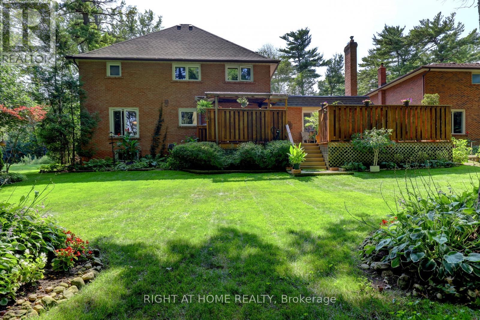 Detached at 1412 CARMEN DRIVE, Mississauga