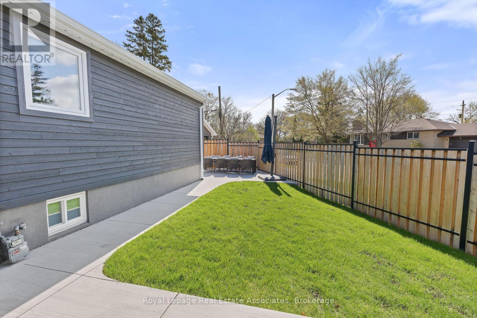Detached at 37 WINDSOR ROAD, Halton Hills