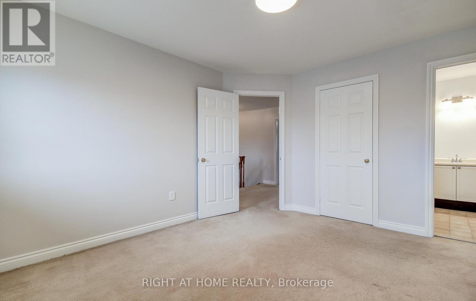 Detached at 560 CHAGALL COURT, Mississauga