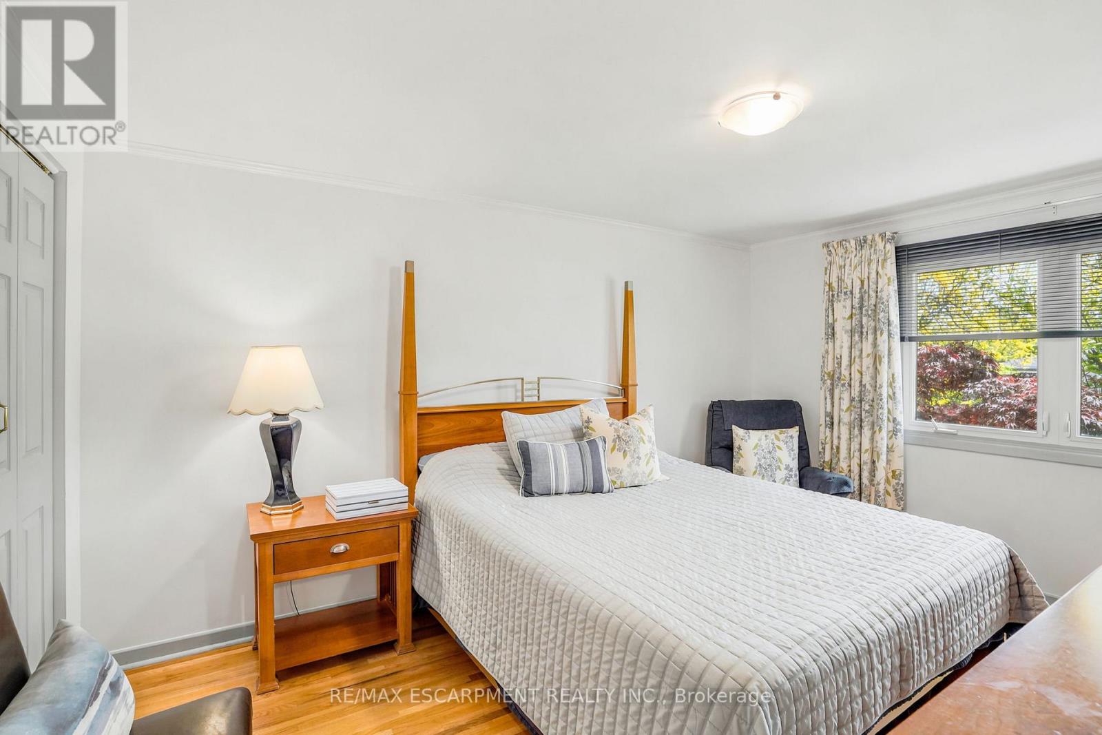 Detached at 1381 MAJESTIC DRIVE, Burlington