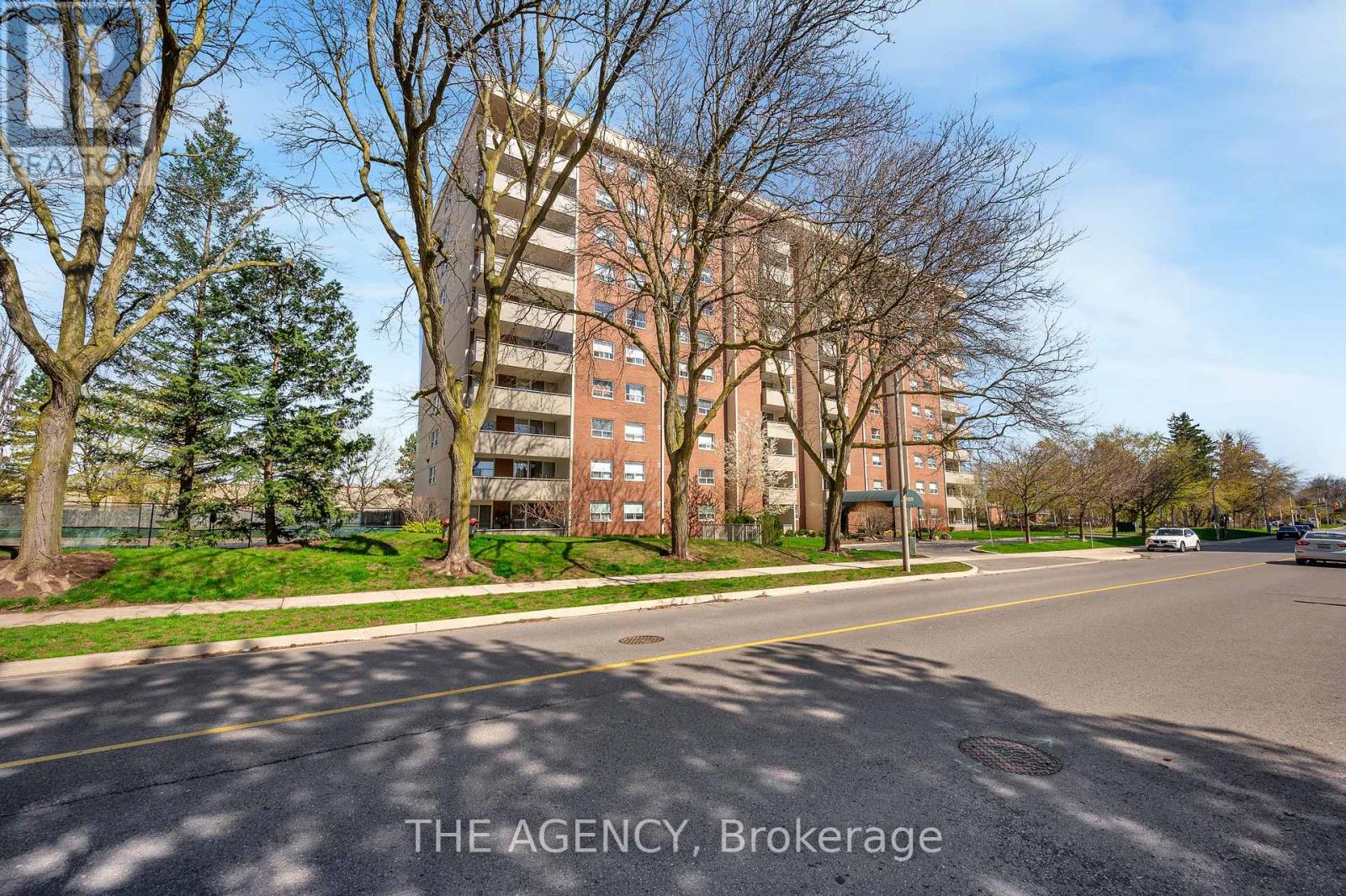 Apartment at 308 - 1425 GHENT AVENUE, Burlington (Brant)
