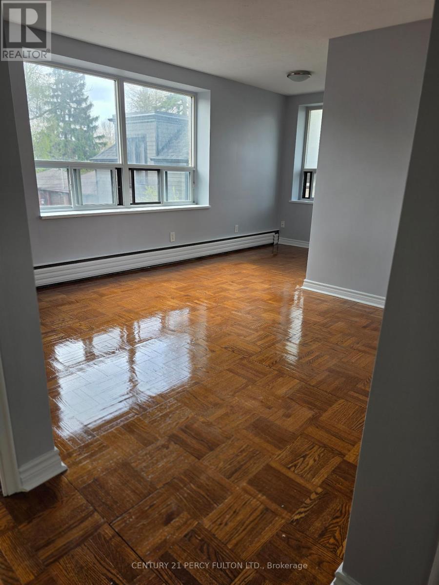 Apartment at 204 - 392 JANE STREET, Toronto (Lambton Baby Point)