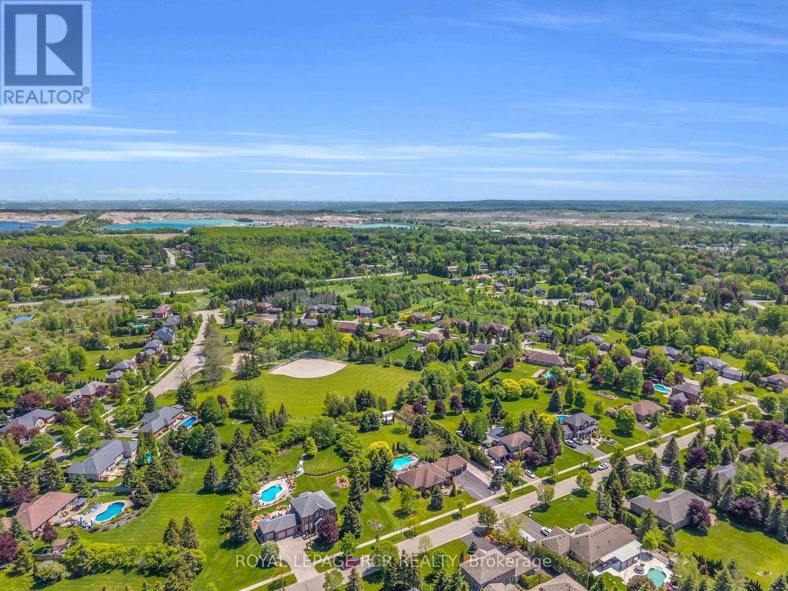 Detached at 5 MASSARI STREET, Caledon