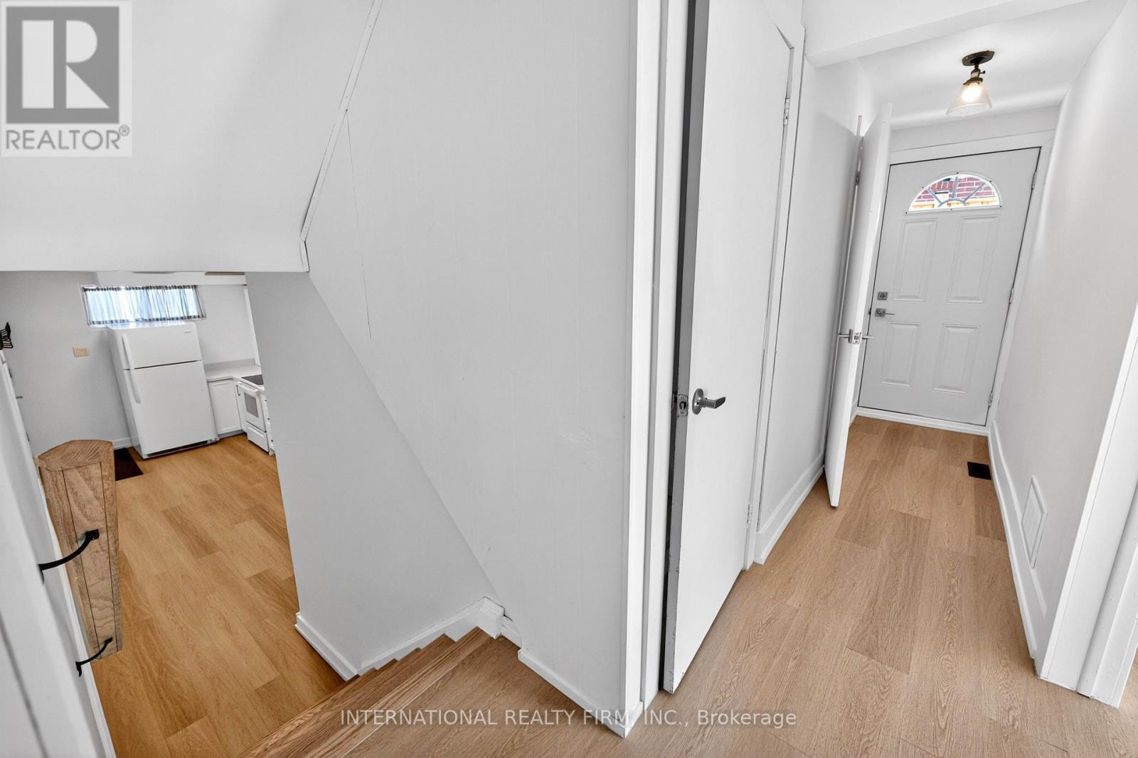 Semi-Detached/Link at 26 DELLBROOK CRESCENT, Toronto