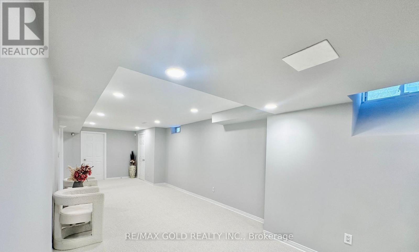 Detached at 2293 WOODCREST DRIVE, Oakville