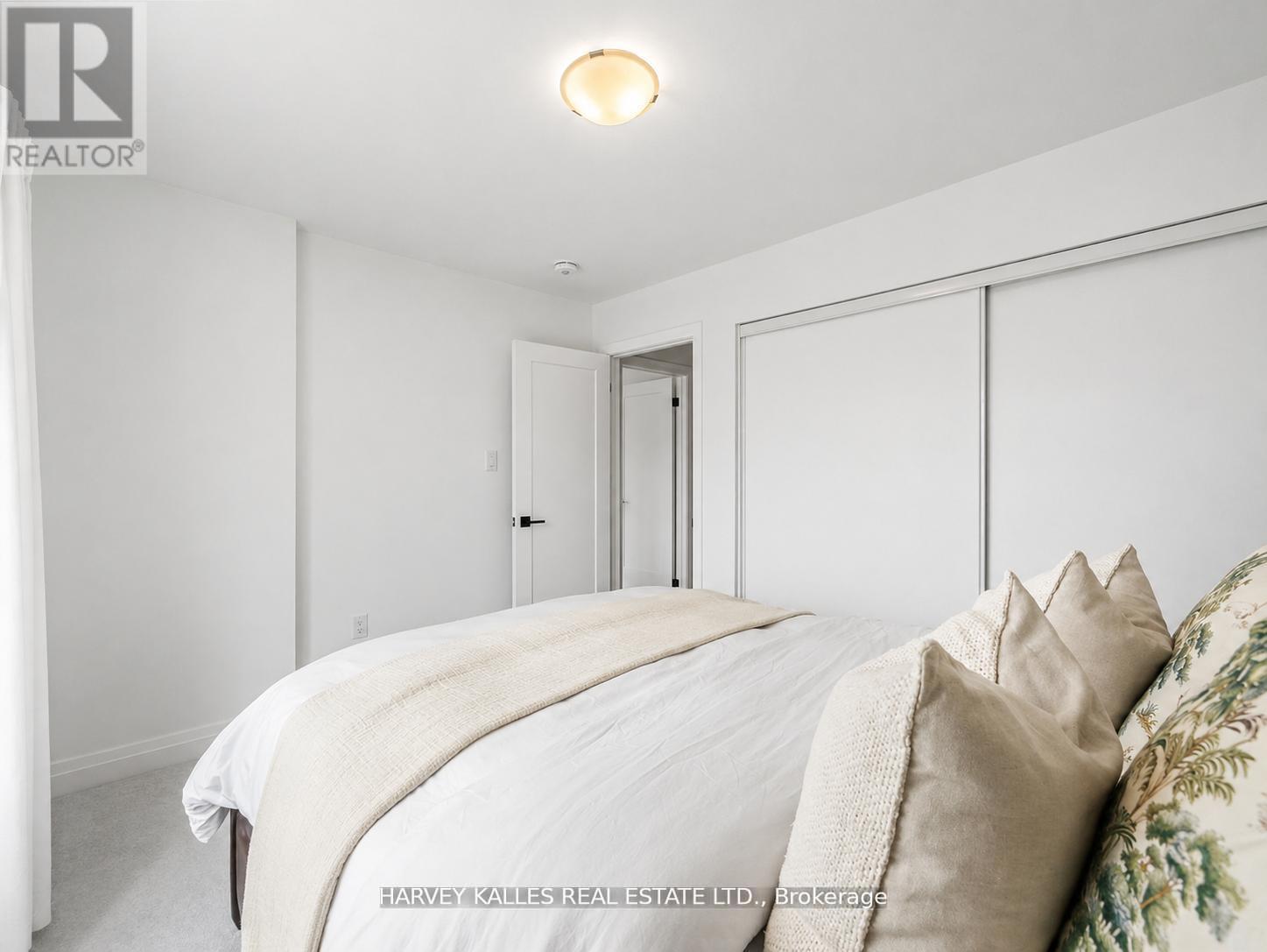 Detached at 759 ASPEN TERRACE W, Milton