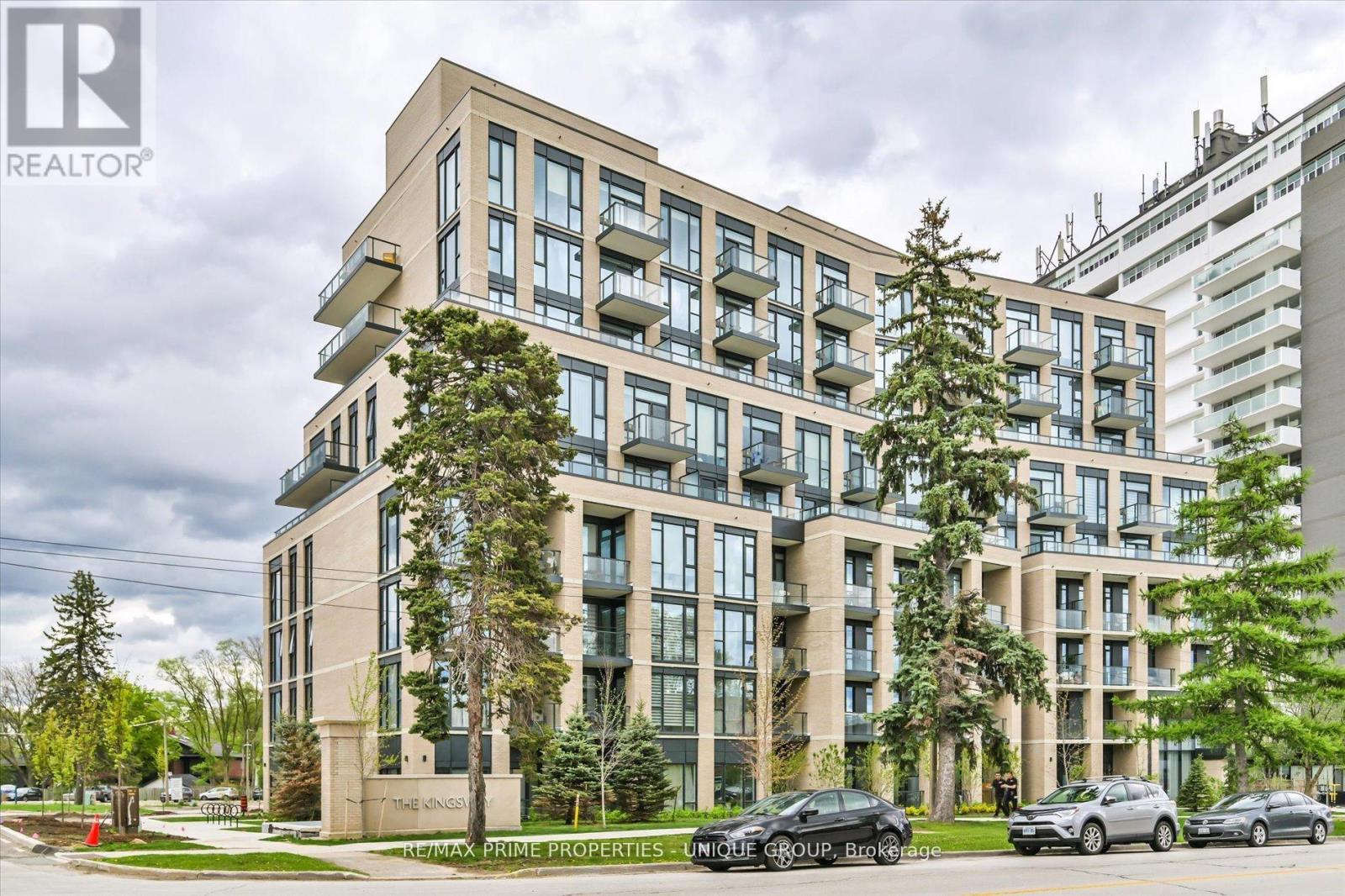 Apartment at 322 - 293 THE KINGSWAY, Toronto