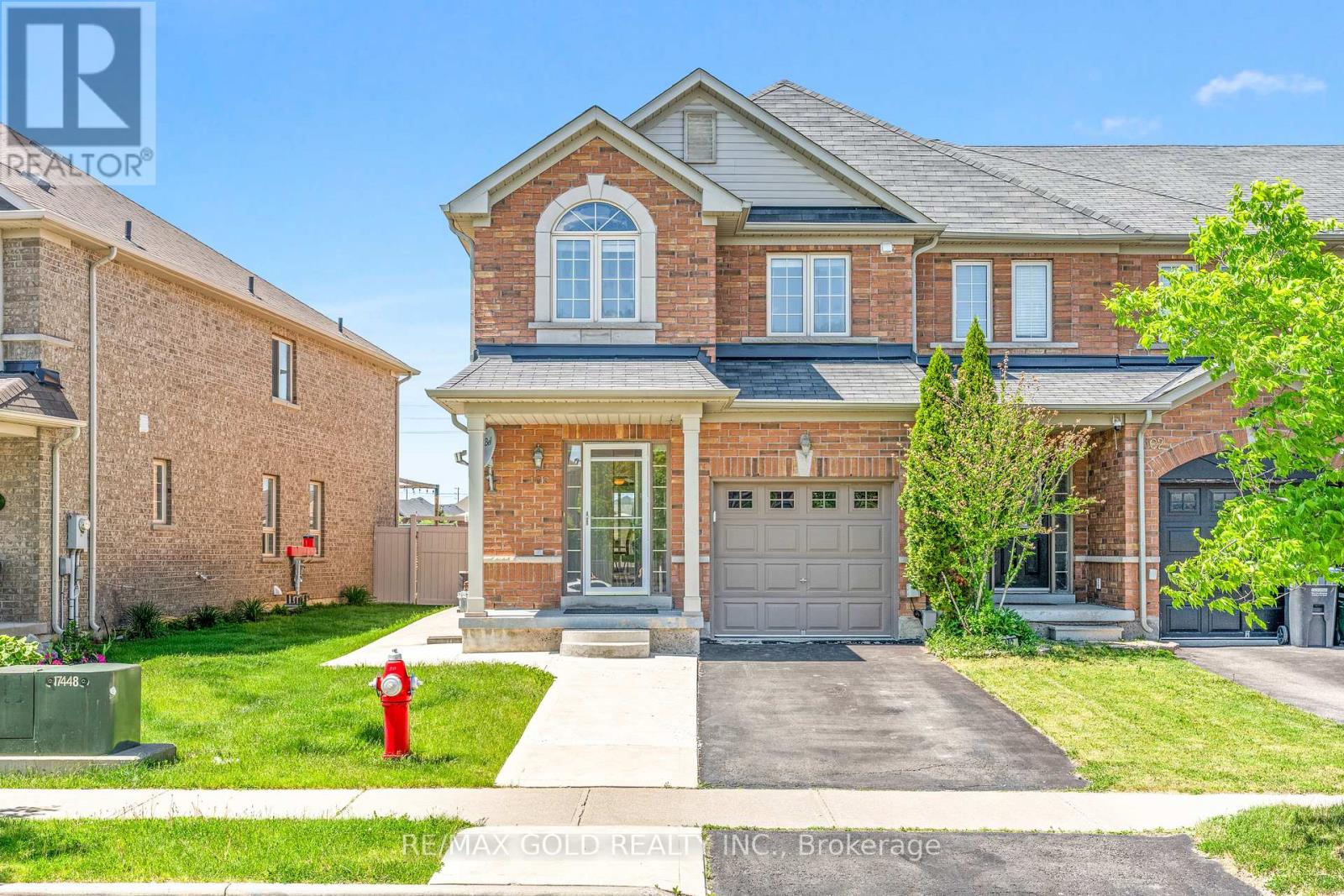 Townhouse at 100 TOMABROOK CRESCENT, Brampton (Sandringham-Wellington)
