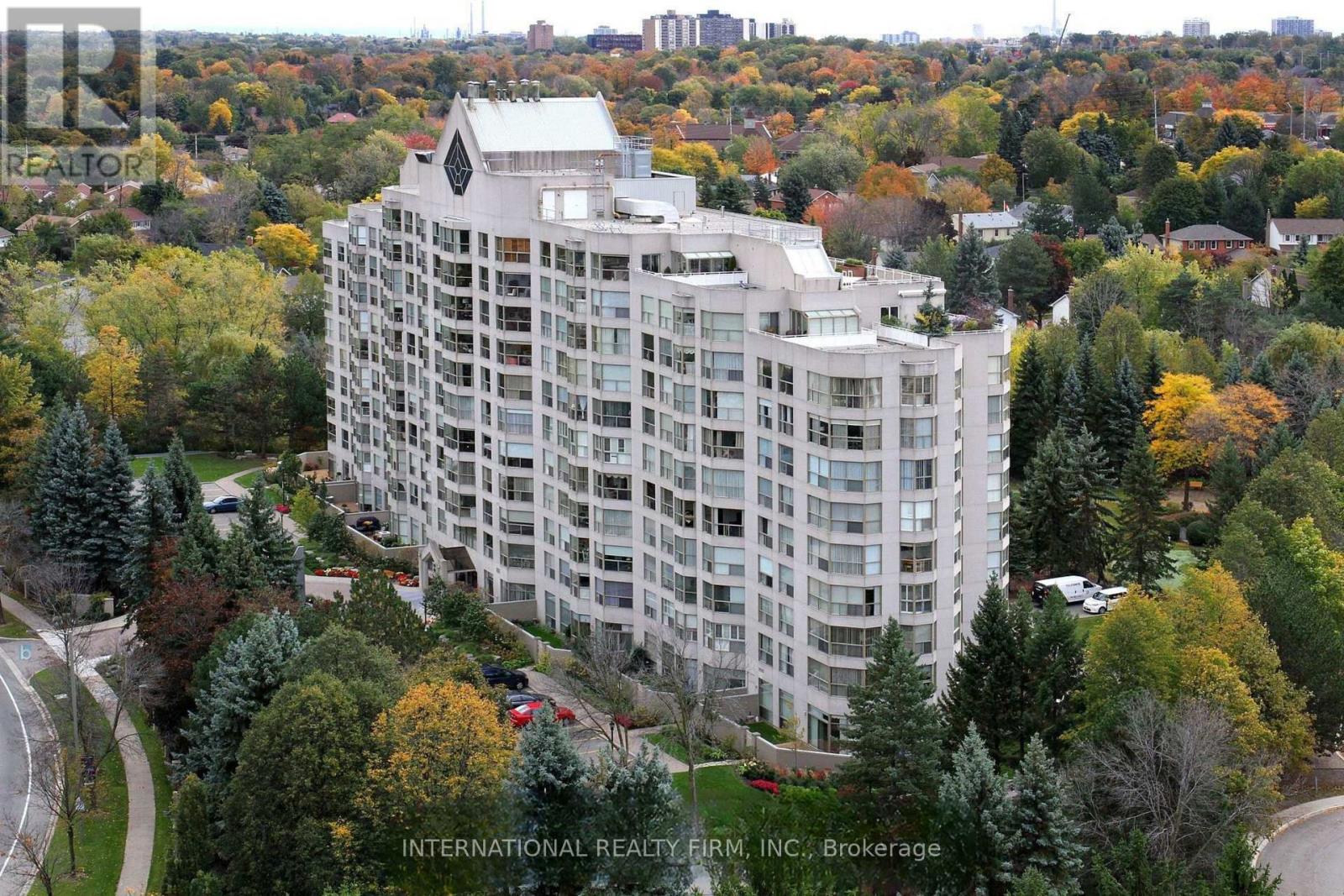 Apartment at 303 - 1700 THE COLLEGEWAY, Mississauga
