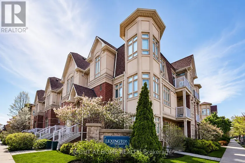 Townhouse at 8 - 1949 LAWRENCE AVENUE W, Toronto