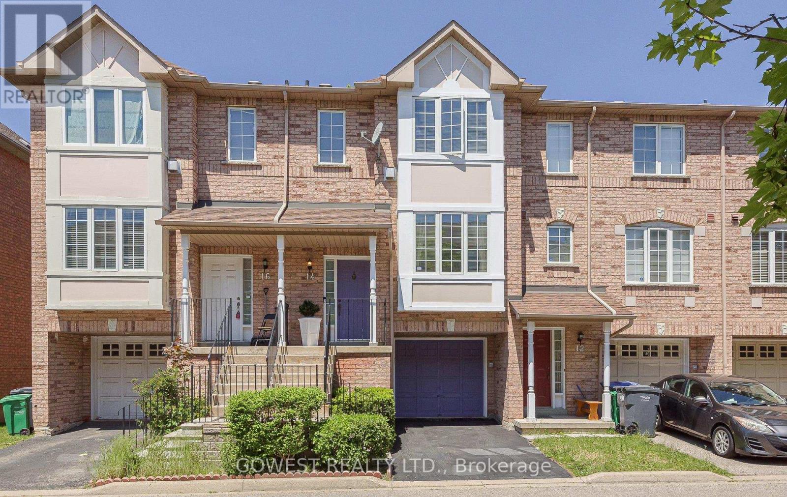 Townhouse at 14 - 80 ACORN PLACE, Mississauga