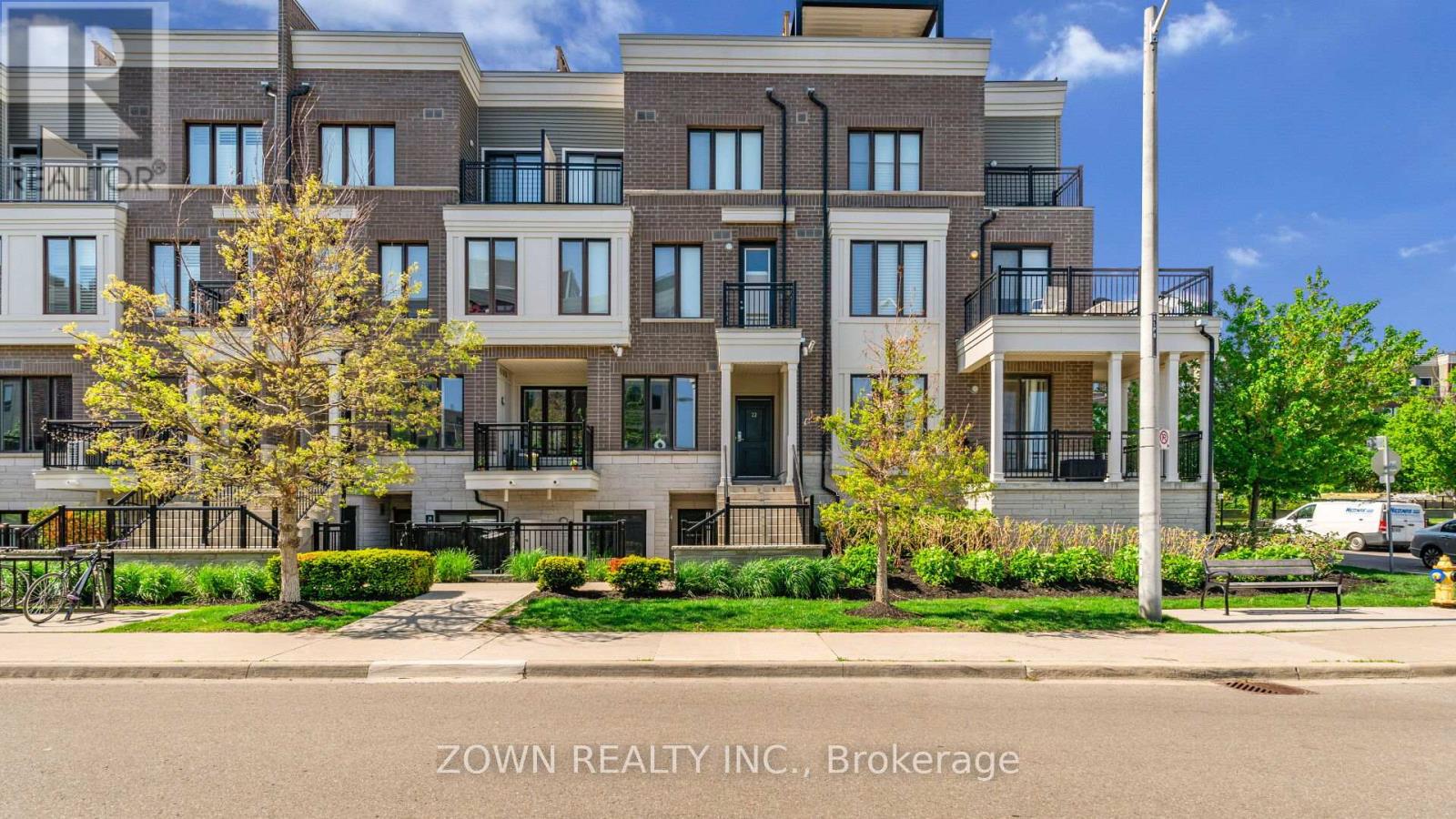 Townhouse at 25 - 70 EASTWOOD PARK GARDENS, Toronto (Long Branch)