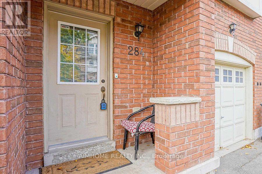 Townhouse at 284 - 3030 BREAKWATER COURT, Mississauga (Cooksville)