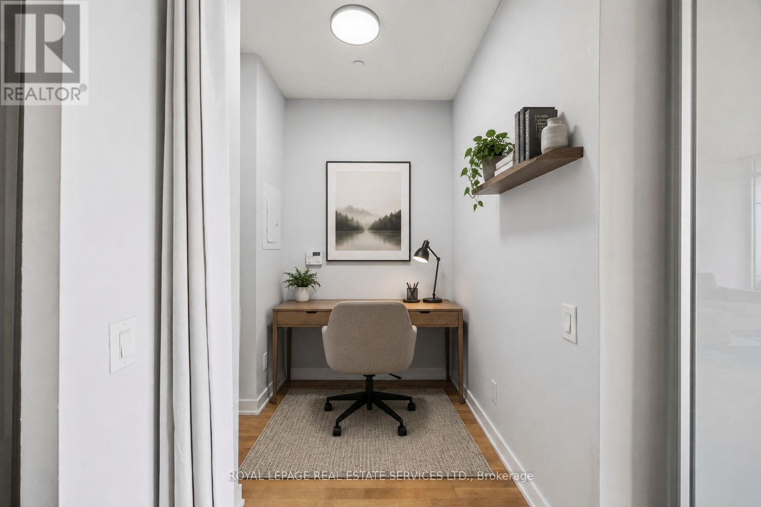 Apartment at 303 - 88 PARK LAWN ROAD, Toronto